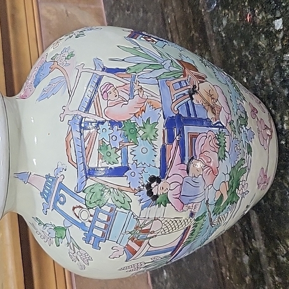 𝅺PORCELAIN Blank Flowers Vase Hand painted in Macau 9" tall - Picture 2 of 7